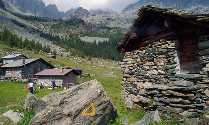 Segnaletica dell'Alta Via della Valmalenco