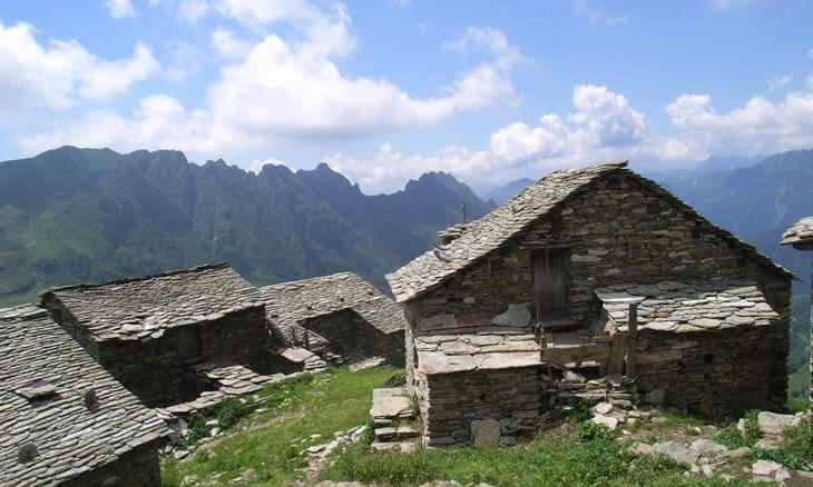 Le baite dell'Alpe Pianello